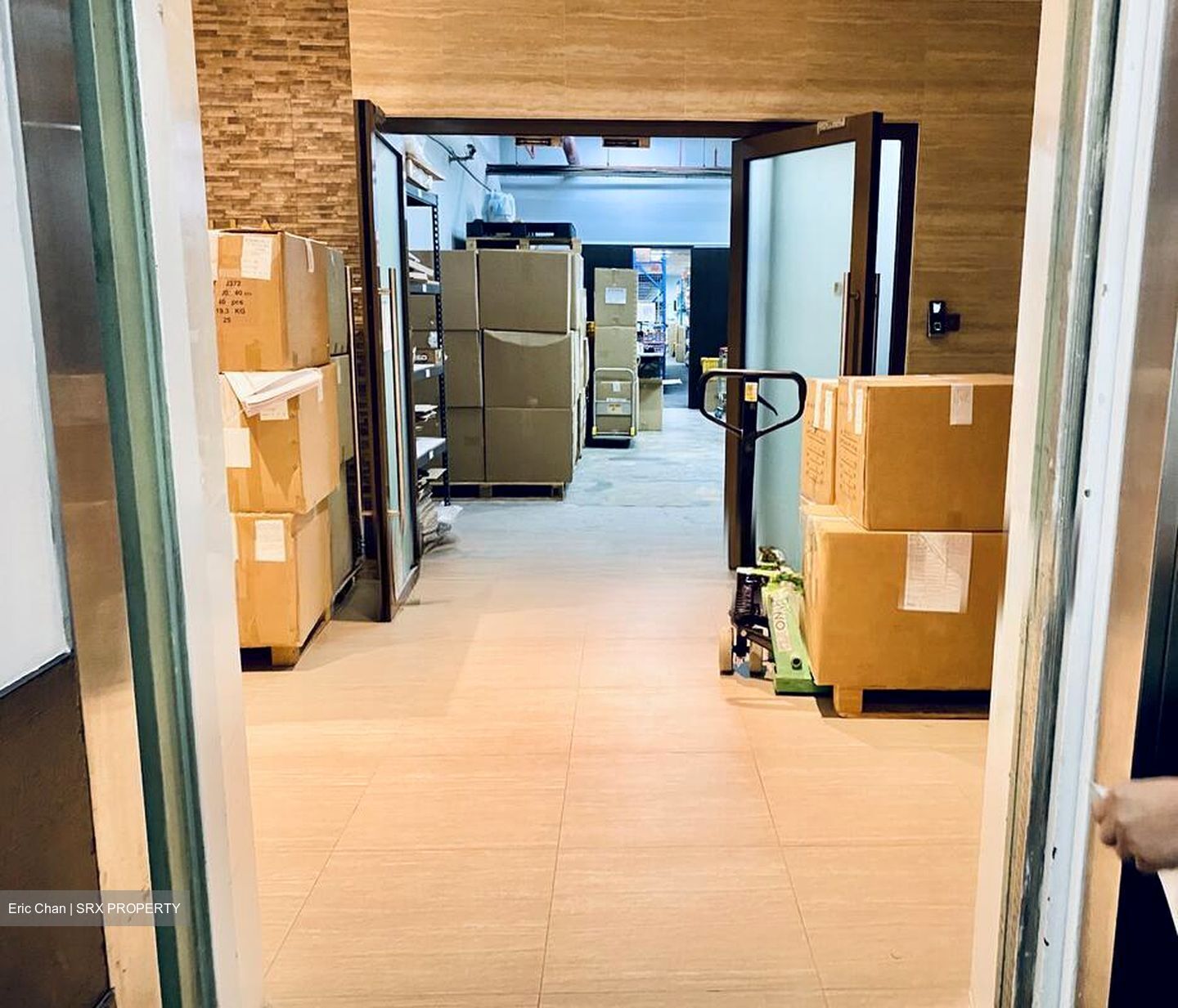 Tai Seng MRT (D19), Warehouse #509799511